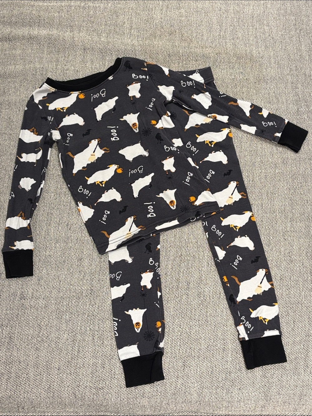 Old Navy Halloween Ghost Gray Pajama Set Sz 5